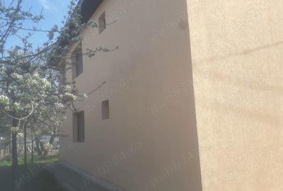 Casă cu 5 camere cu Teren 567 Mp în Târgu Neamț - 7