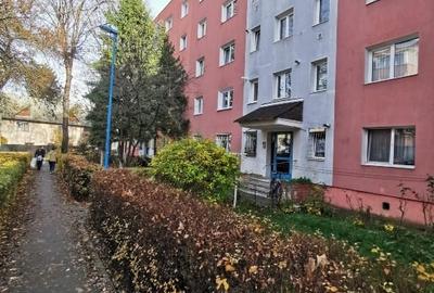 Apartament 3 camere, zona Grivitei, renovat complet. - 1