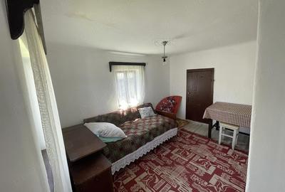 Casă cu Teren 957 Mp în Bobâlna - 1