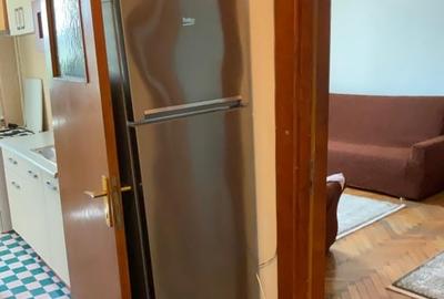 Apartament cu 3 camere semidecomandat, mobilat în Tineretului - 11