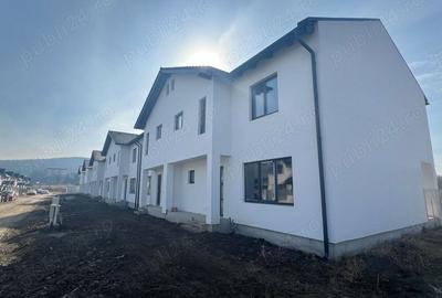 Casă cu 3 camere în Sângeorgiu de Mureș - 9