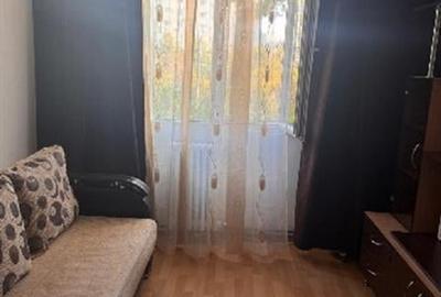 Apartament 4 camere cu centrala proprie Titan Postavarului - 1