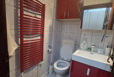Apartament cu 3 camere în Central - 2