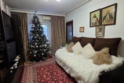 Apartament cu 3 camere decomandat în Metalurgie - 2