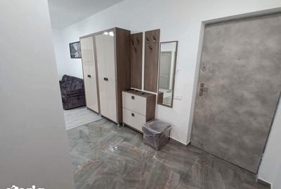 Apartament cu 3 camere semidecomandat, mobilat în Iris - 12
