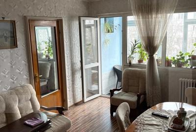 Apartament 3 camere | Etaj 3/10 | Drumul Taberei – langa Parc & Metrou - 2