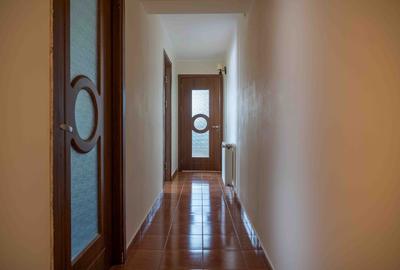 Casă individuală cu 10 camere cu Garaj în Chitila - 11