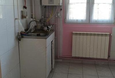 Apartament cu 3 camere semidecomandat în Circumvalațiunii - 6