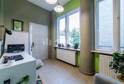 Apartament cu 4 camere semidecomandat în Central - 15