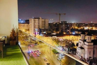 Apartament cu 2 camere semidecomandat, mobilat în 13 Septembrie - 15