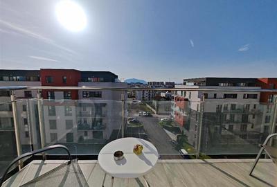 Apartament cu 2 camere decomandat, mobilat în Tractorul - 20