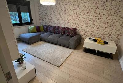 Ofer spre inchiriere apartament 3 camere, complet mobilat, 70 mp, Iuliu Maniu nr 11 650 luna - 9