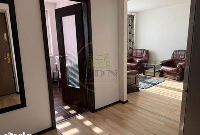Apartament cu 3 camere semidecomandat în Central - 13