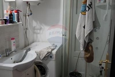 Garsoniera luminoasa si bine compartimentata, - 7