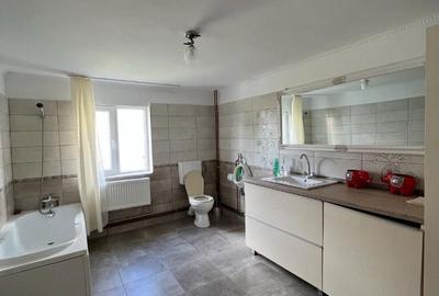 Casă cu 4 camere cu Teren 1700 Mp în Lerești - 5