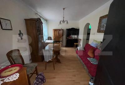 Casă cu 6 camere cu Teren 719 Mp în 14 Mai - 11