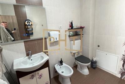 Apartament cu 3 camere semidecomandat, mobilat în Florești - 6