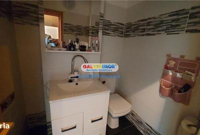 Apartament cu 4 camere decomandat în Central - 4
