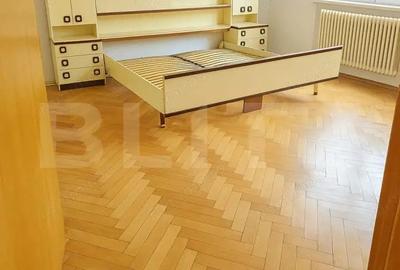 Casa pentru familie, cu curte mare ?i ie?ire la rau in Cugir - 2