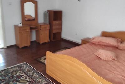 Casă cu Teren 200 Mp în Gojdu - 10