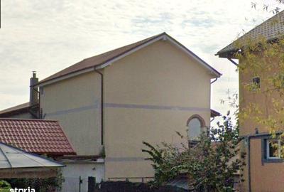 Casă cu 4 camere în Malu Alb - 3