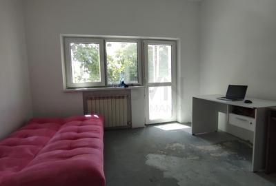 Apartament cu 4 camere decomandat în Unirii - 6