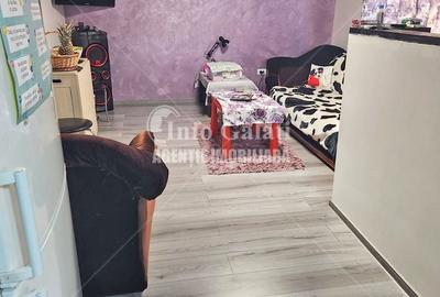 Casă cu 6 camere cu Teren 273 Mp în Central - 13