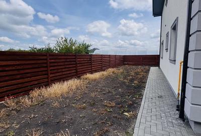 Casă cu 9 camere cu Teren 476 Mp în Jucu - 9
