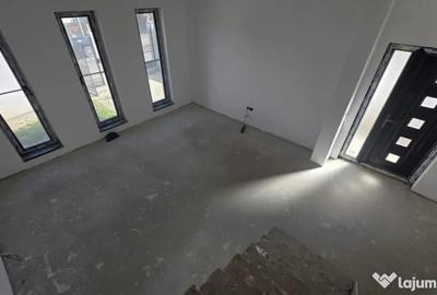Casă cu 4 camere cu Teren 156 Mp în Central - 5