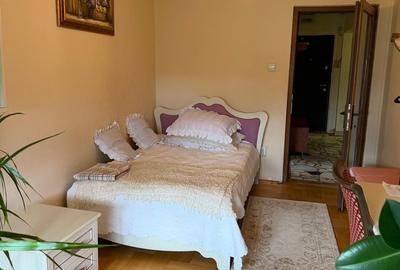 Apartament cu 4 camere, mobilat în Tomis I - 5