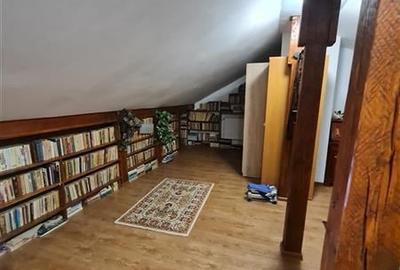 Casa, zona Tractorul - 30