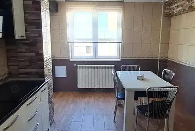 Vand apartament 3 camere spatios - 13