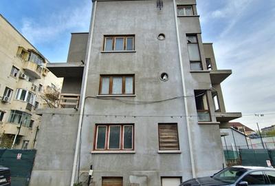 Casă individuală cu 31 camere cu Canalizare în Unirii - 2