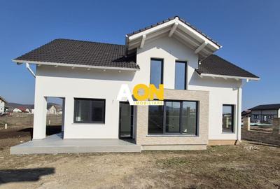 Casă individuală cu 4 camere cu Canalizare în Micești - 2