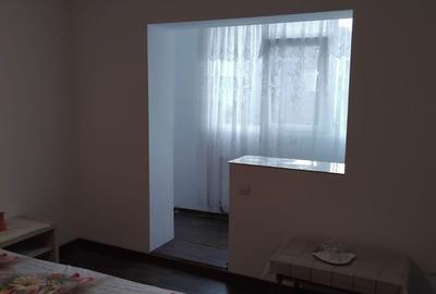 Garsonieră decomandată în Central - 1