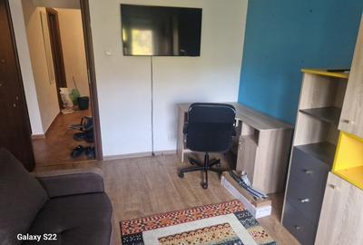 PProprietar, ofer spre închiriere apartament trei camere Zona Soarelui PProprietar, ofer spre închiriere apartament trei camere Zona Soarelui - 10