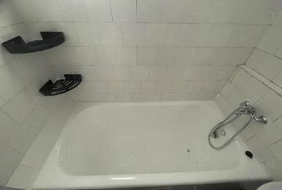 Apartament cu 3 camere decomandat în 1 Mai - 5