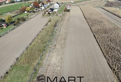 Teren de 2000 mp, în Orlat