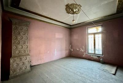 Casă individuală cu 35 camere cu Canalizare în Centrul Civic - 6