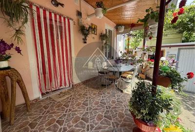 Apartament la casa, Medias - 1