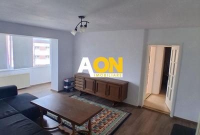 Apartament cu 2 camere semidecomandat, mobilat în Cetate