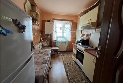 Apartament cu 3 camere decomandat în Dârste - 5