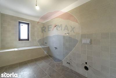 Casă cu 4 camere cu Teren 397 Mp în Hărmanului - 13