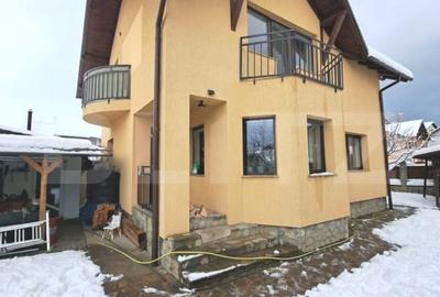 Casă individuală cu 4 camere cu Teren 320 Mp în Râșnov - 3