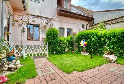 Inchiriez apartament 2 camere la casa, cu curte comuna aproape de Pia?a Sfatului, Bra?ov - 8