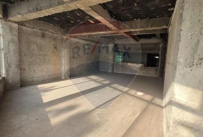 Cladire/Spatiu comercial central de vanzare  in Galati - 13