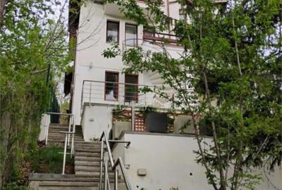 Casa/Vila- 5 camere- Drumul Poienii - 11