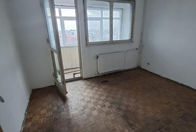 Apartament cu 2 camere decomandat în Cantemir - 1