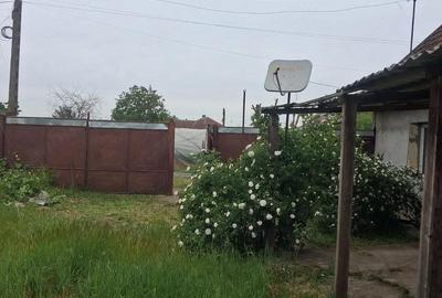 Casă cu 2 camere cu Teren 1100 Mp în Curtici - 9