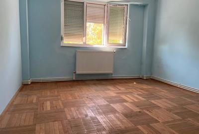Apartament spatios 3 cam dec , in spate la Hotel Galati - 3